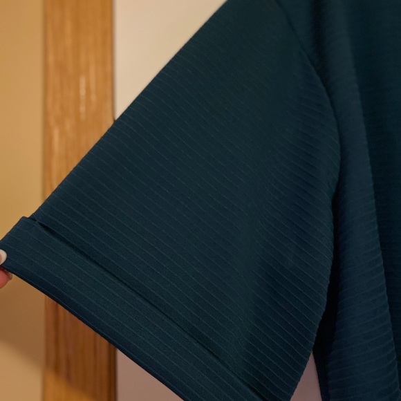 DG2 by Diane Gilman Teal Short Sleeve Top - Picture 4 of 8